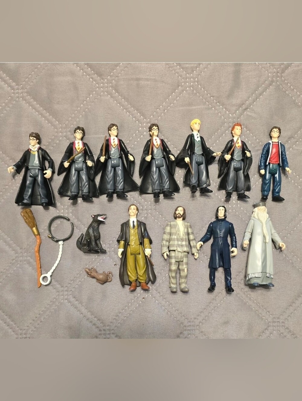 Vintage Early 2000 Warner Brother Collection Of Harry Potter Collectable Figures